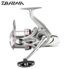 DAIWA 18 EMBLEM SURF 35 SCW QD